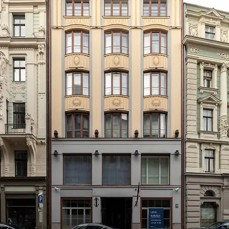 Classic 1-bedroom In Old Town Riga