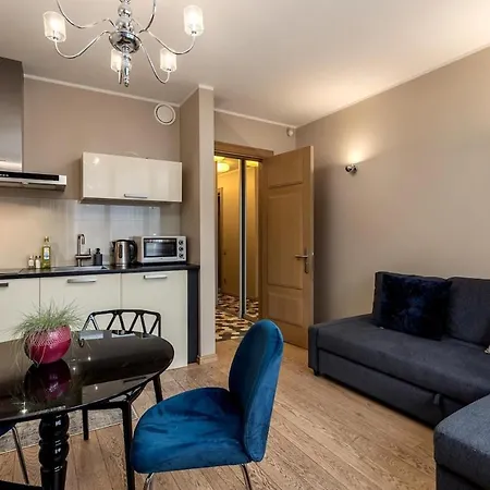 Daire Classic 1-bedroom In Old Town *